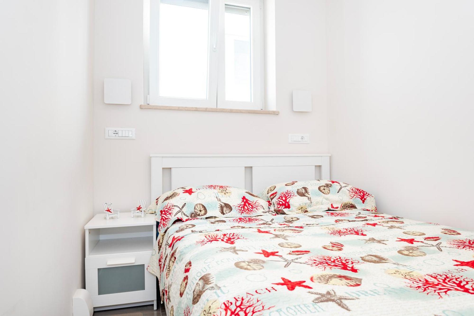 Apartment Bilice beach * Bilice