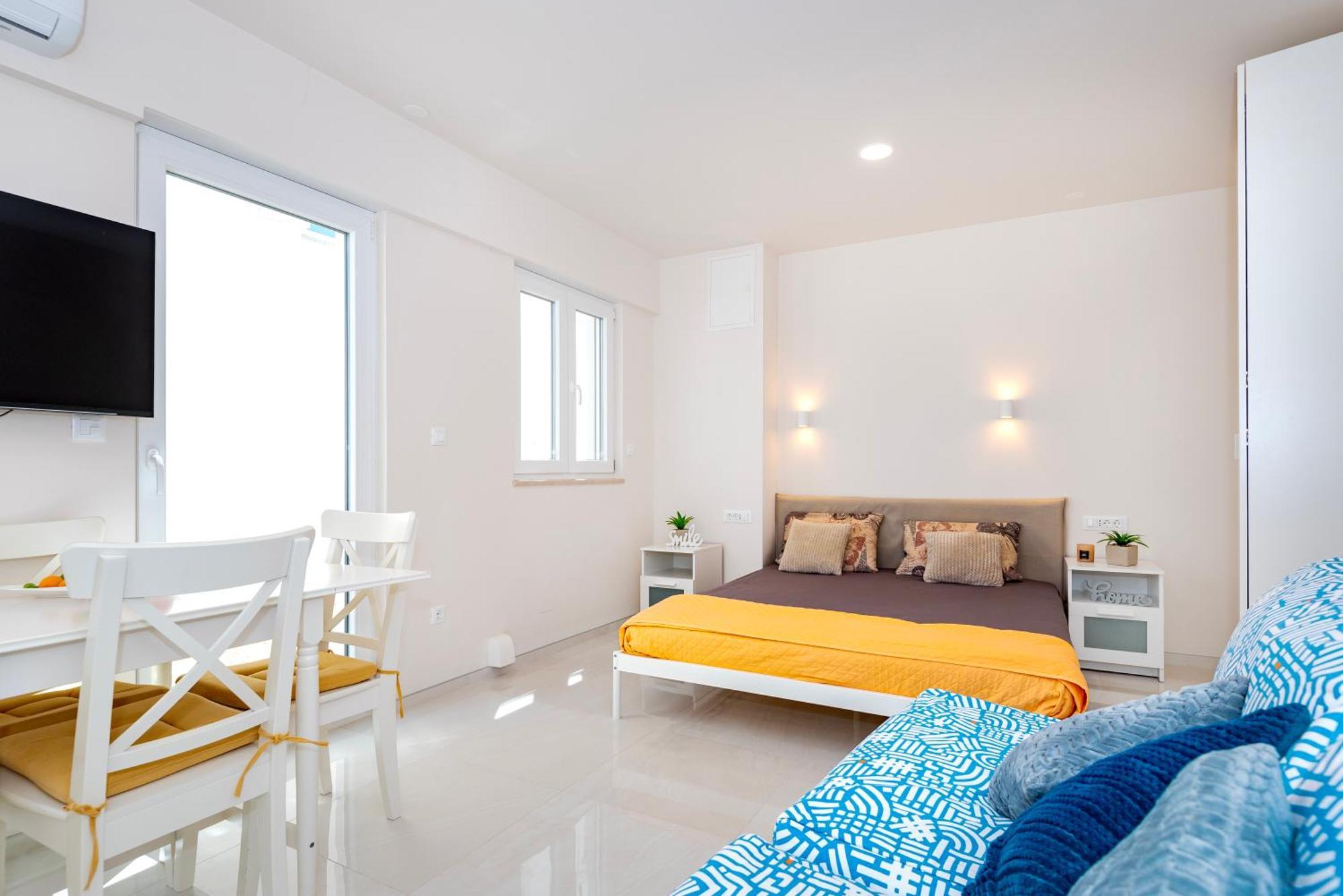 Apartment Bilice beach Apartment *